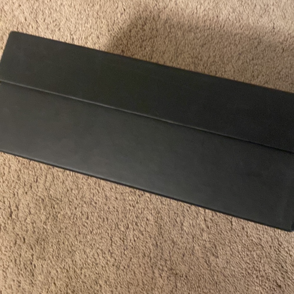 Gucci box - Picture 2 of 4